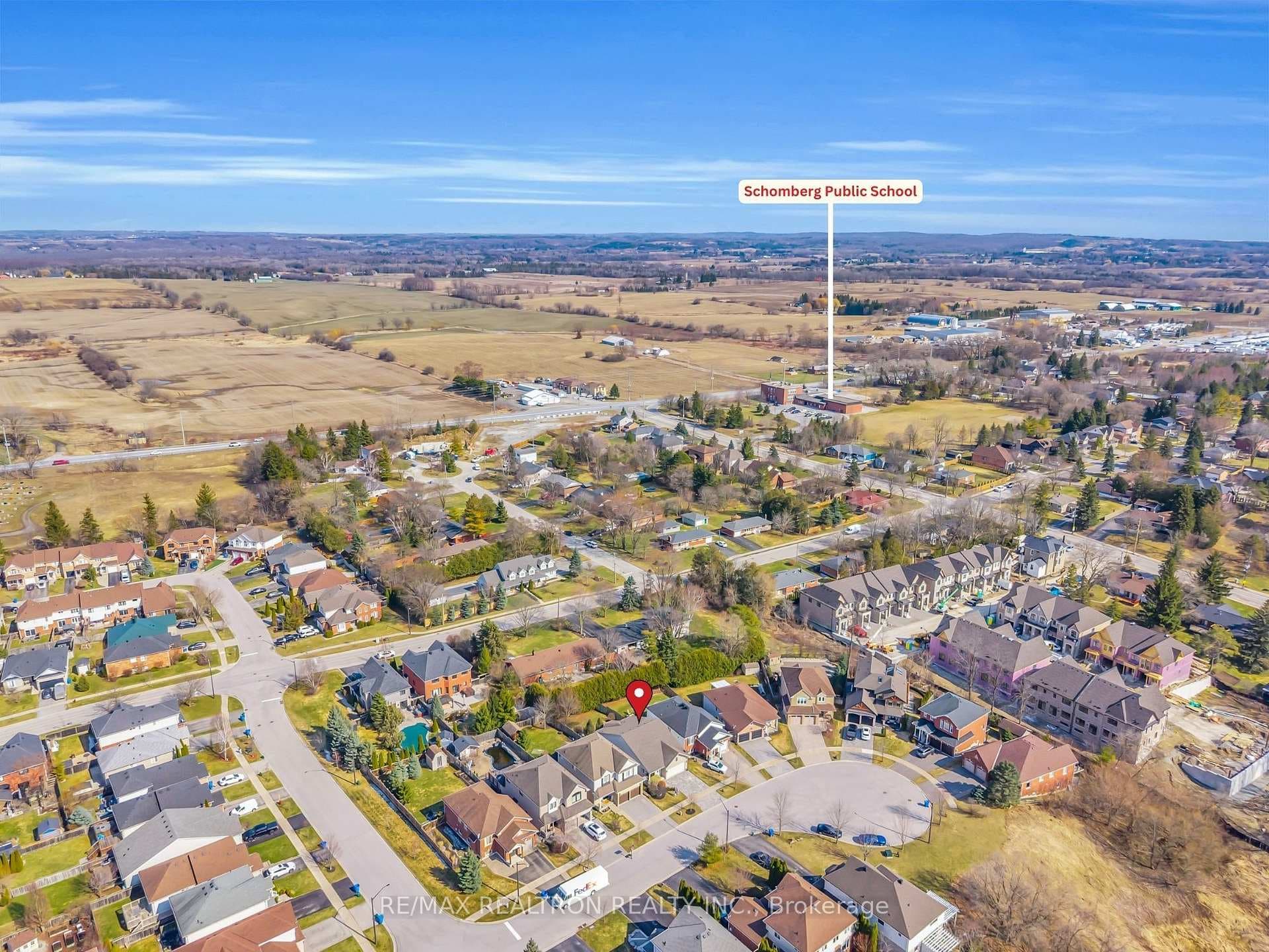 17 Marchant Circle photo 43