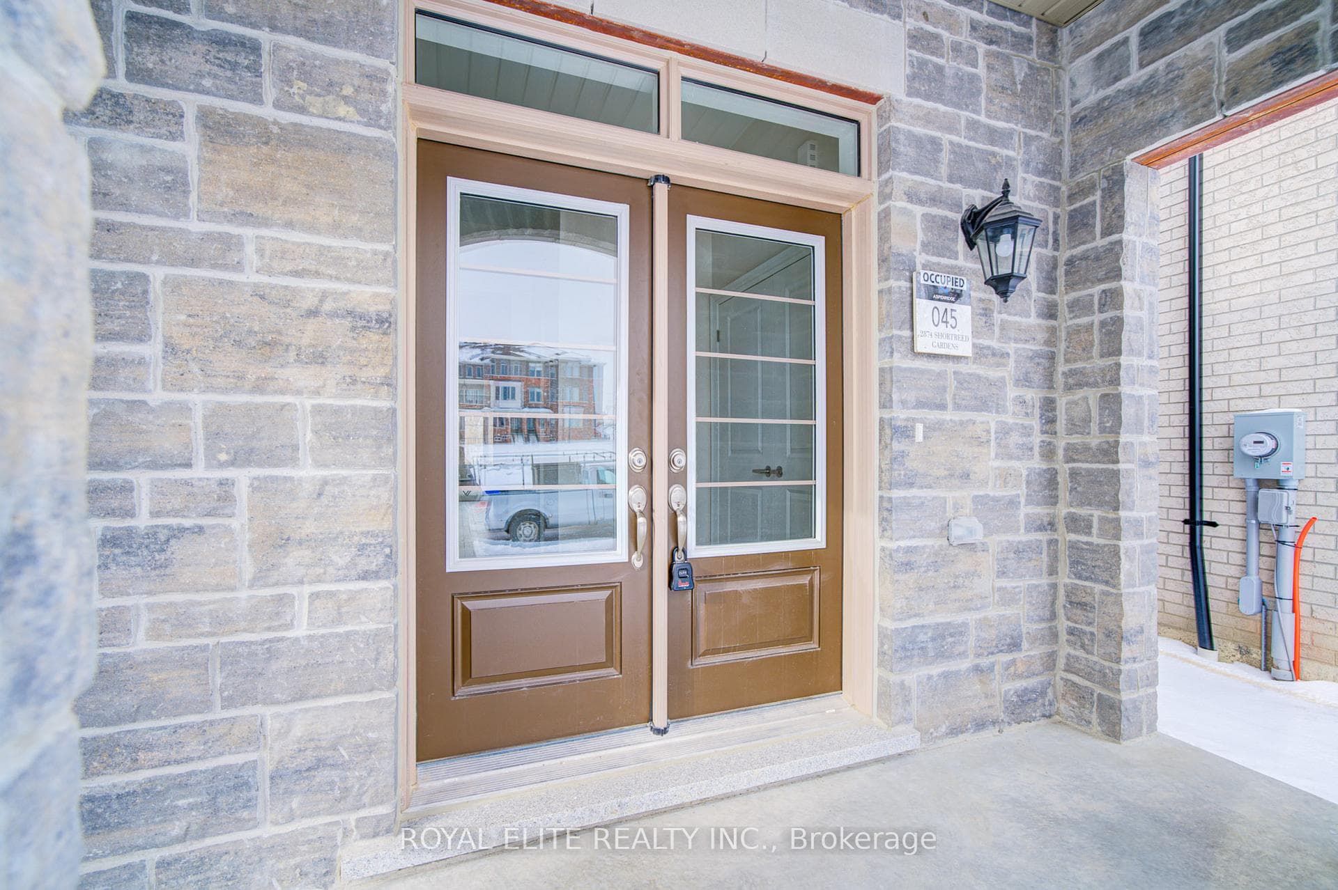 2874 Shortreed Gardens photo 4