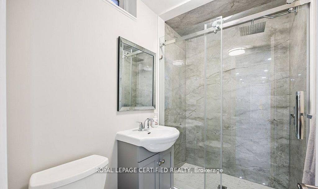 1286 Forest Street photo 32