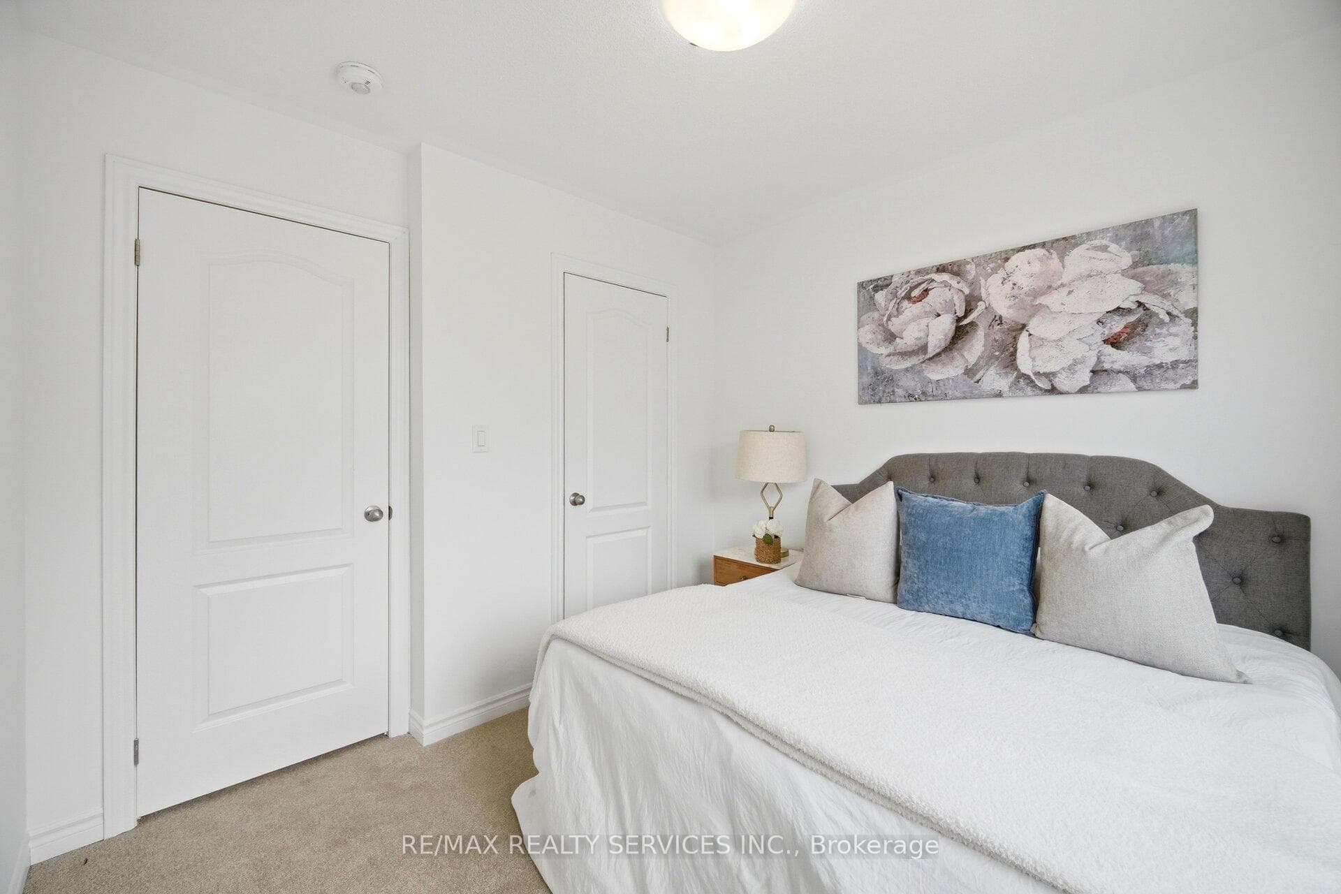 19 Tiveron Avenue photo 34