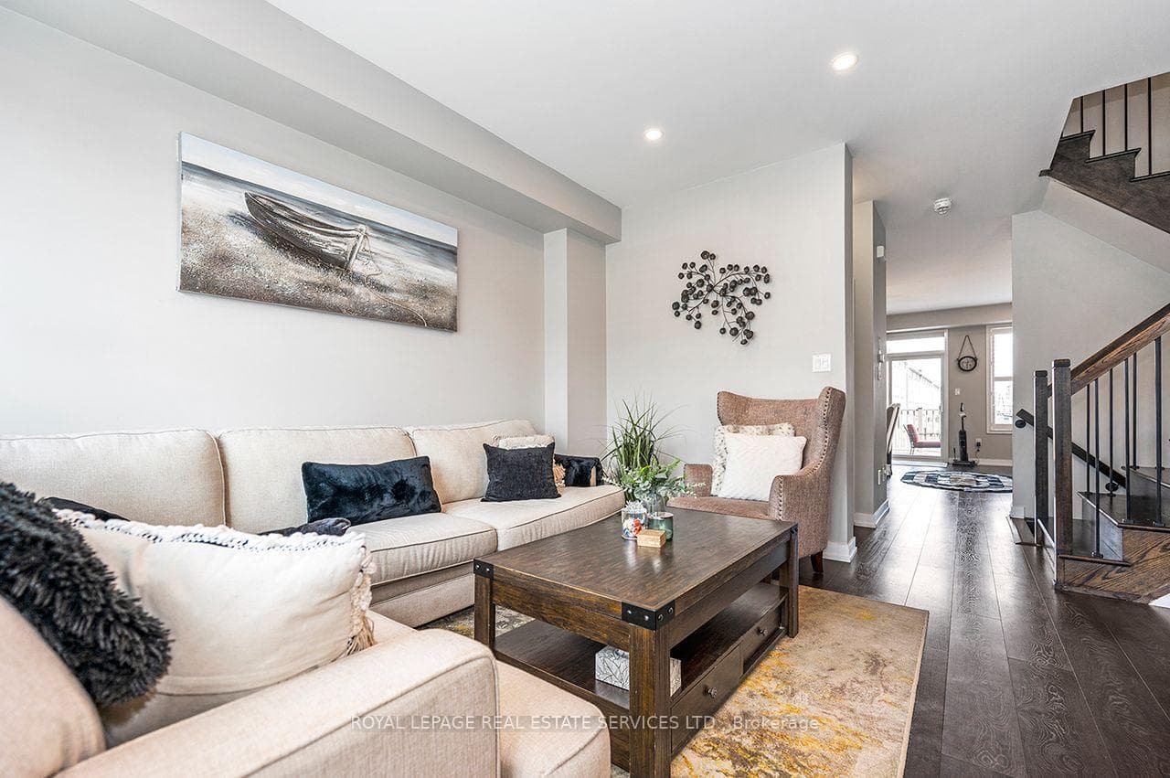 3041 Ernest Appelbe Boulevard photo 25