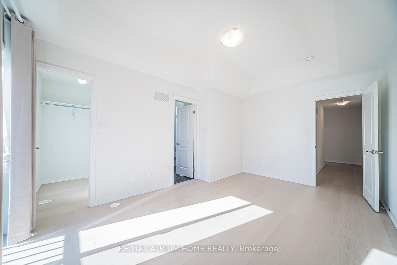 1 Sissons Way photo 11