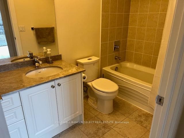8302 Islington Avenue Unit 205 photo 35