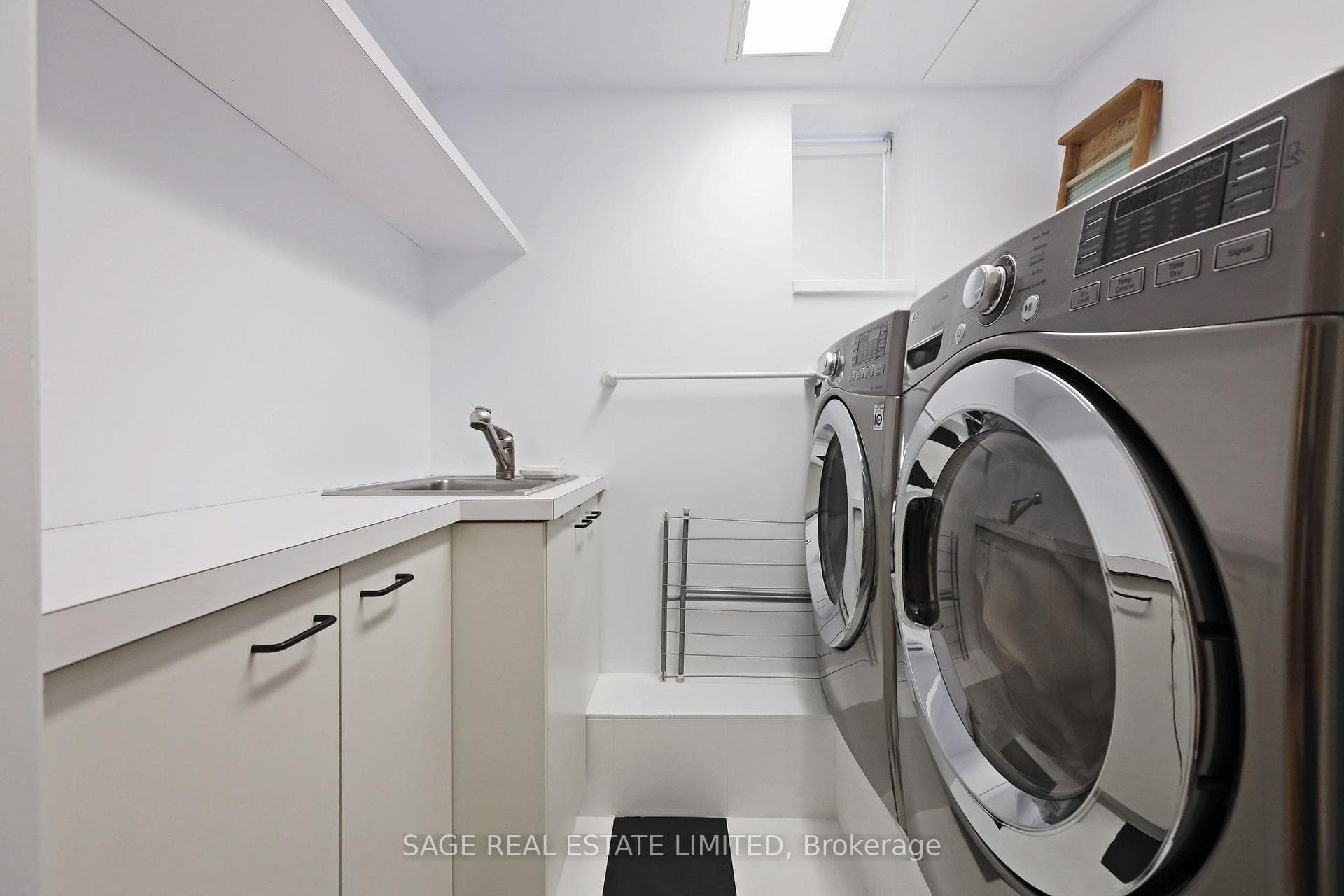 56 Glengrove Avenue photo 31