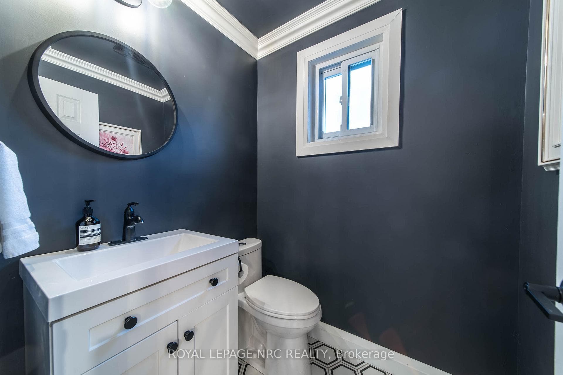 2 Piece bath on main floor