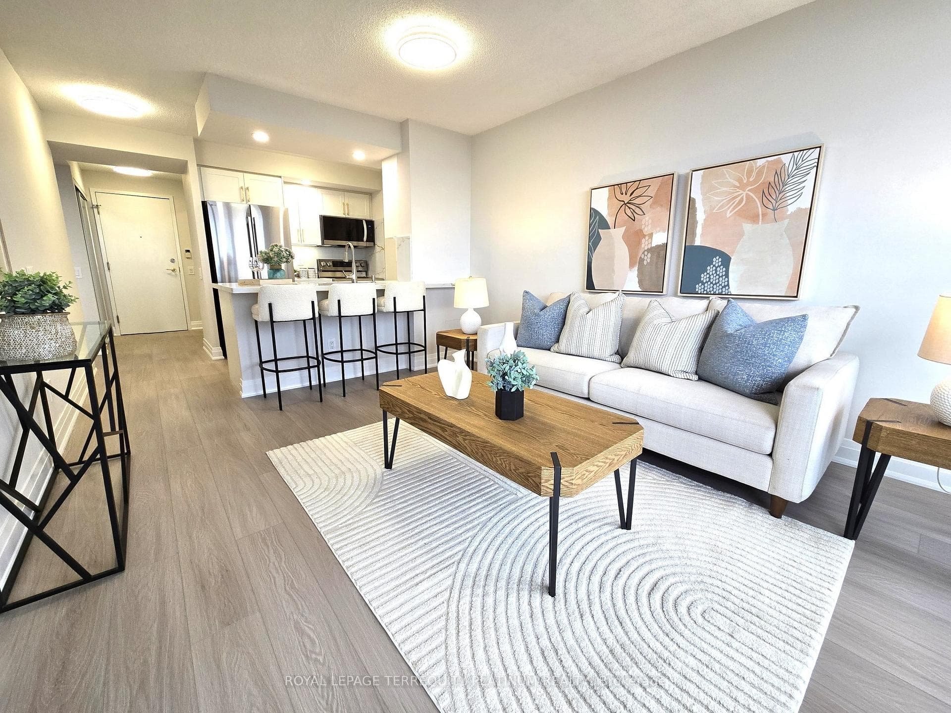 10 Northtown Way Unit 2013 photo 2