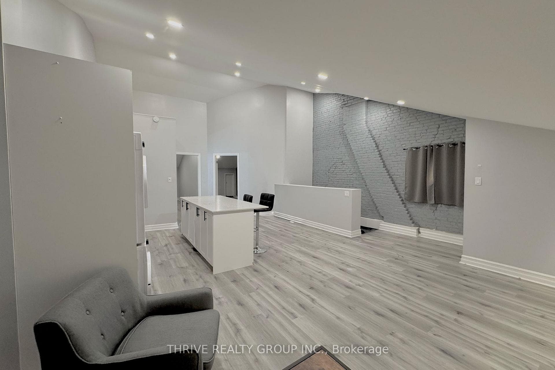 268 Talbot Street Unit 18 photo 6