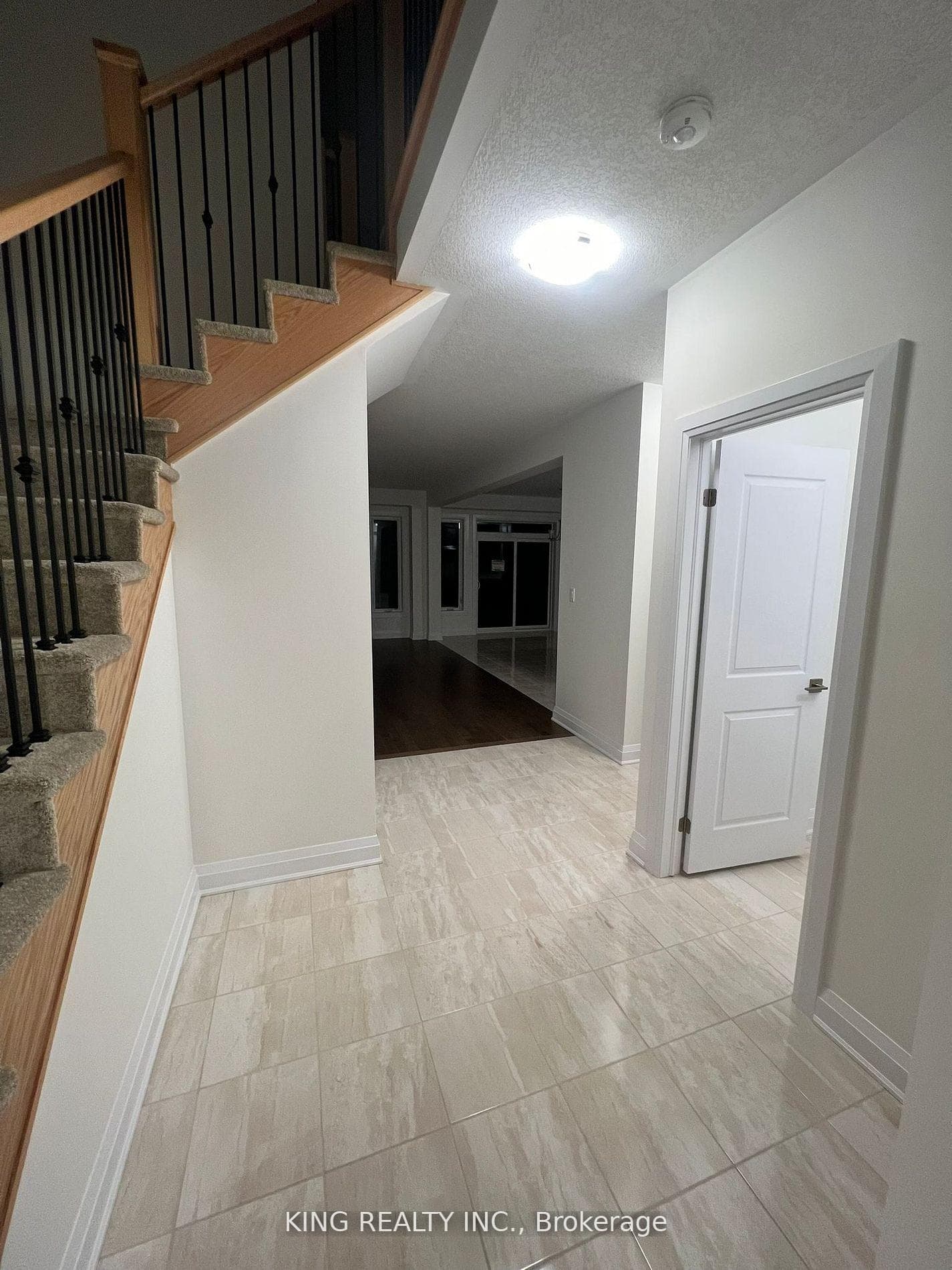 27 Carina Street photo 19