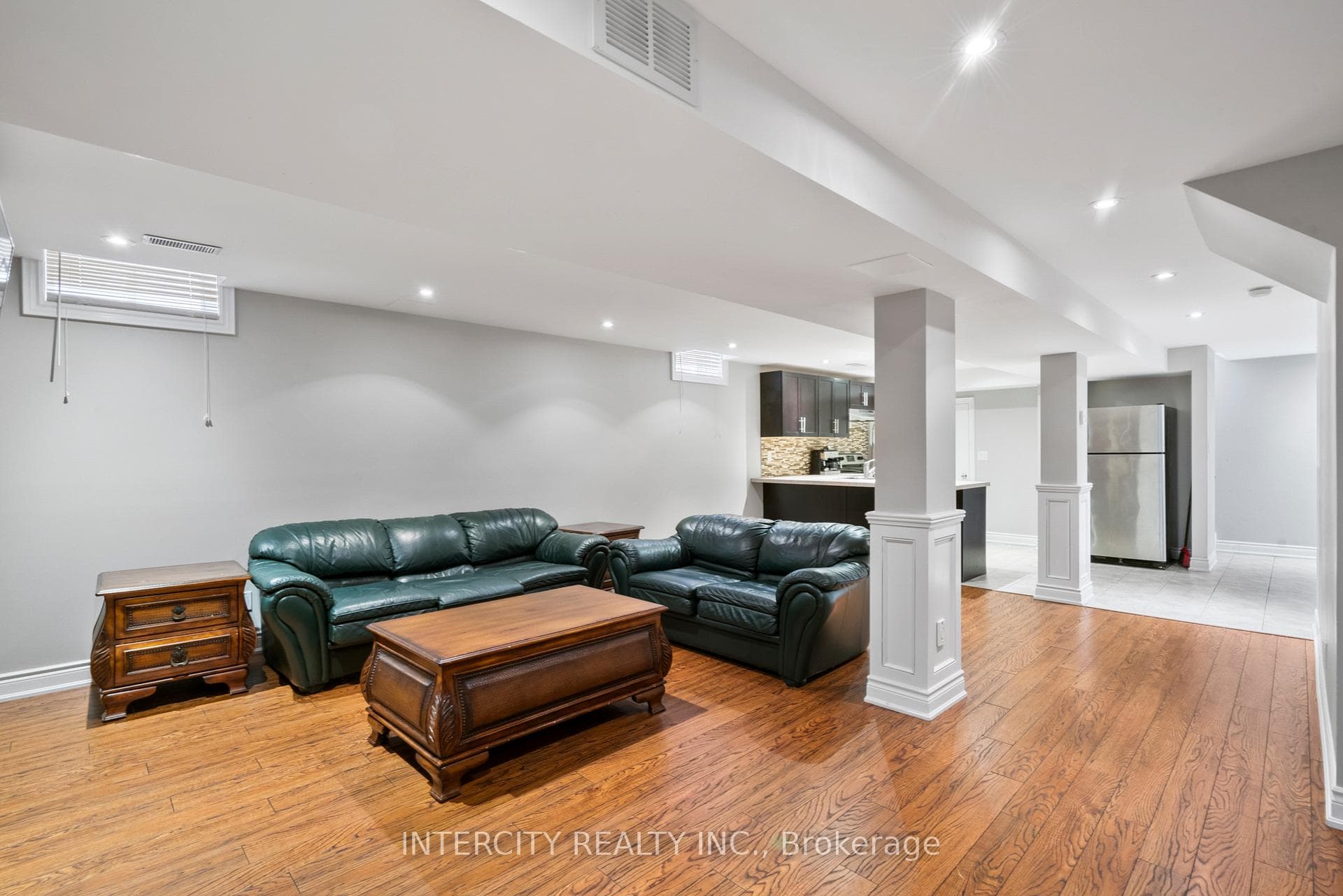 414 Cunningham Drive photo 30