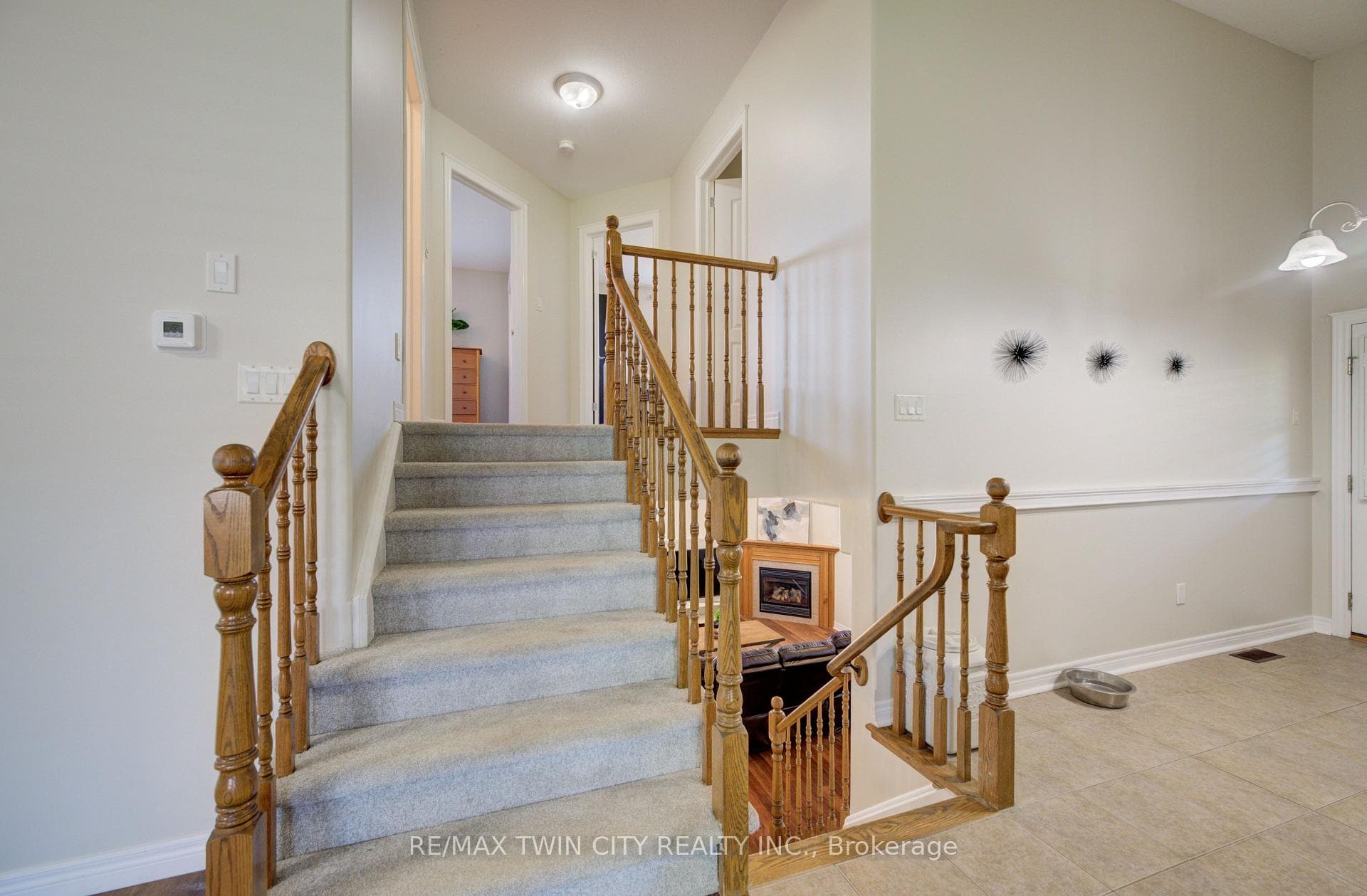 18 Cherry Avenue photo 14