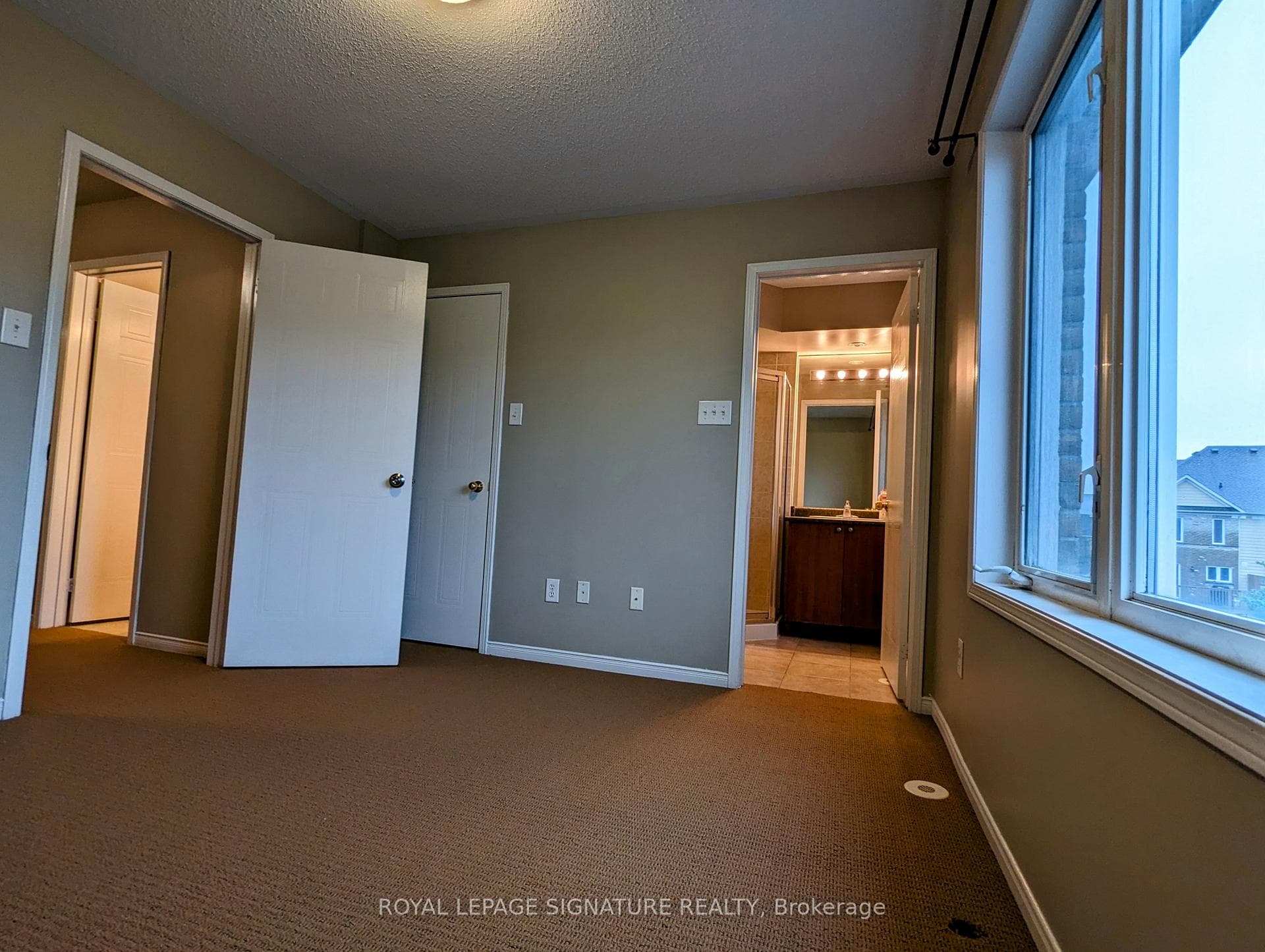 4861 Halfmoon Grove Unit 19 photo 24