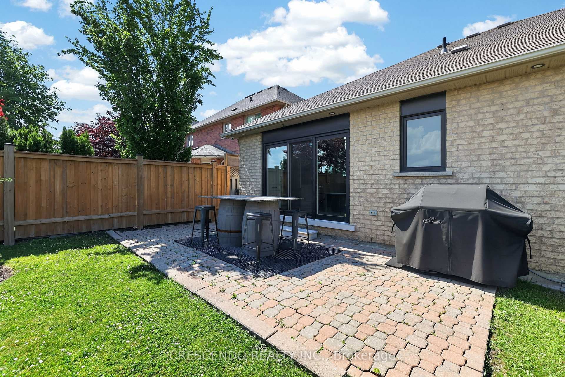15 Southbury Manor Drive photo 40