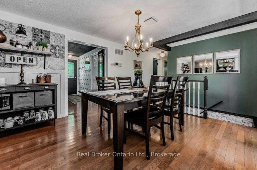 310 Albert Avenue photo 10