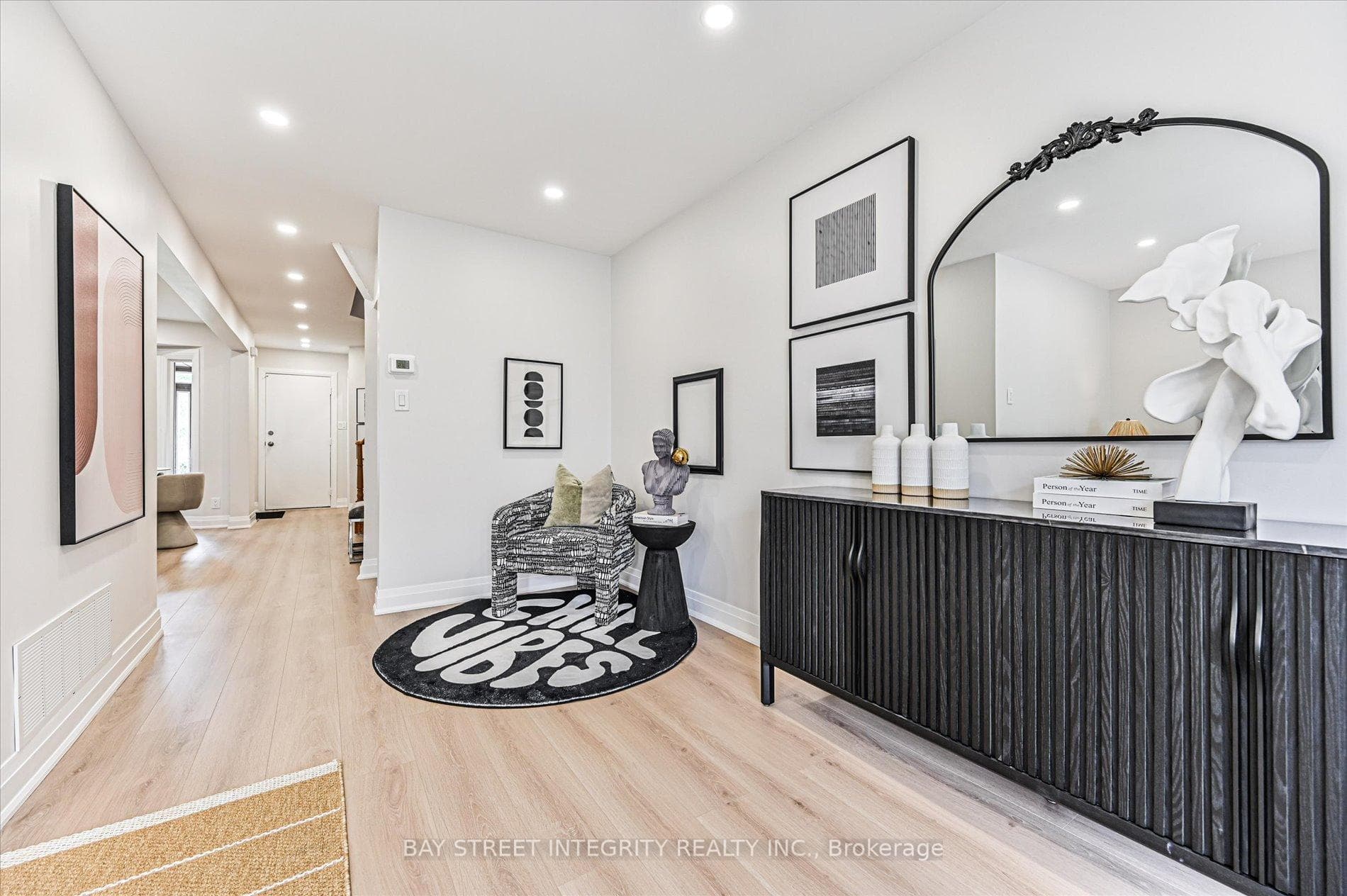 15 Huntsmill Boulevard photo 5
