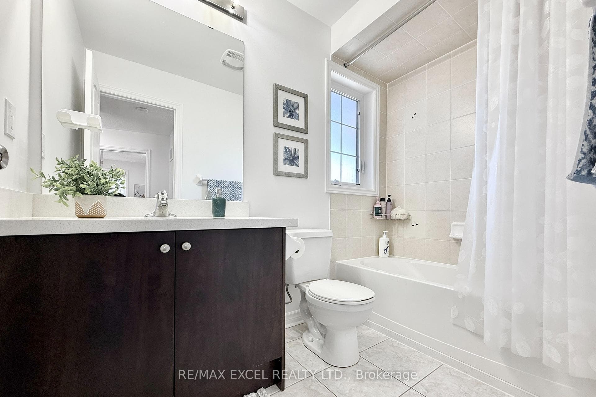 55 Vettese Court photo 28