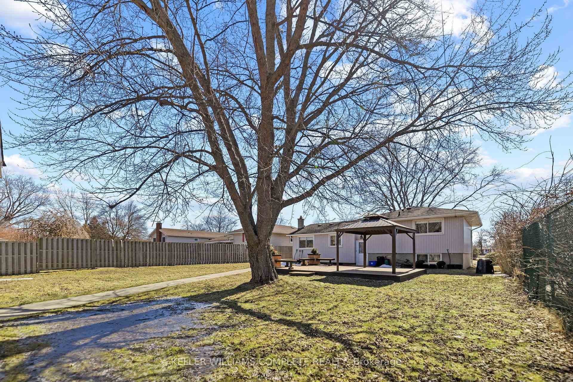 46 Preston Place photo 43