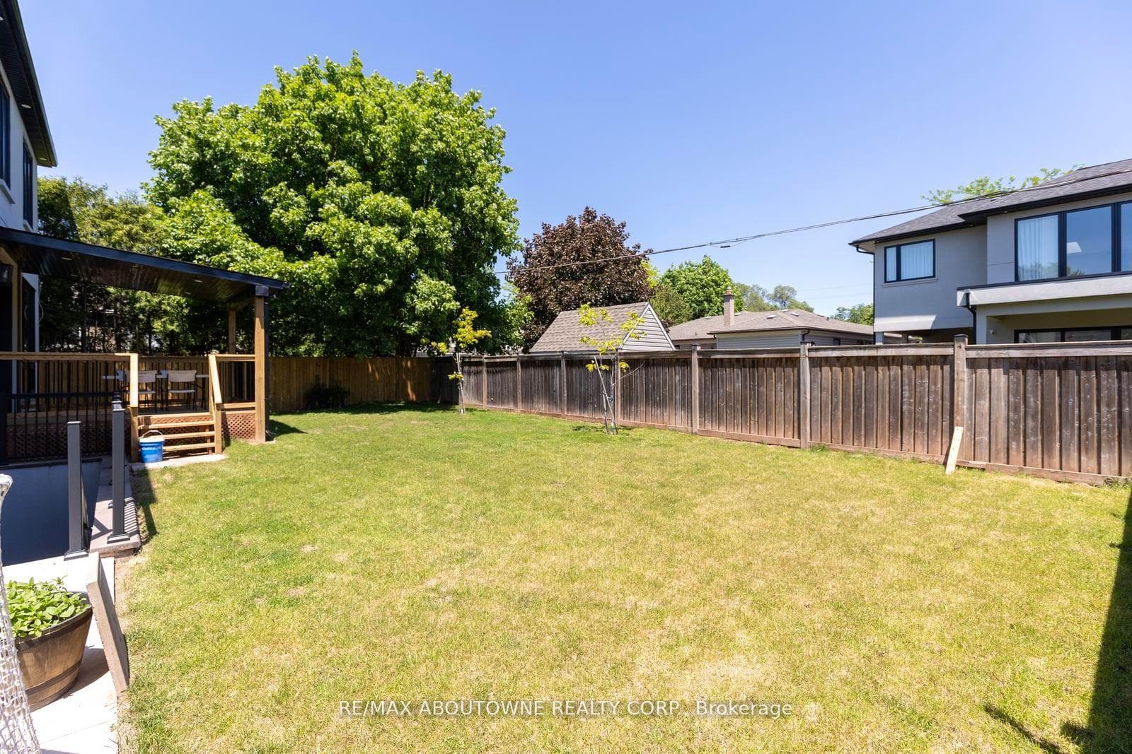 455 Samford Place photo 44