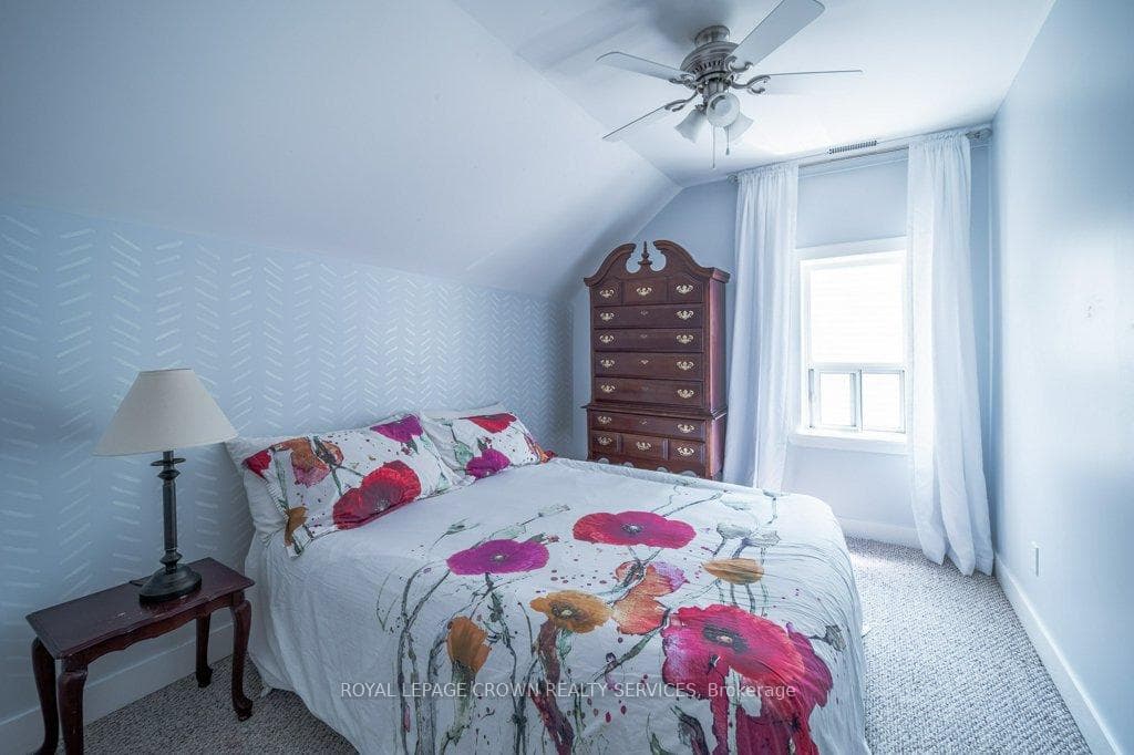 1717 Franklin Boulevard photo 24