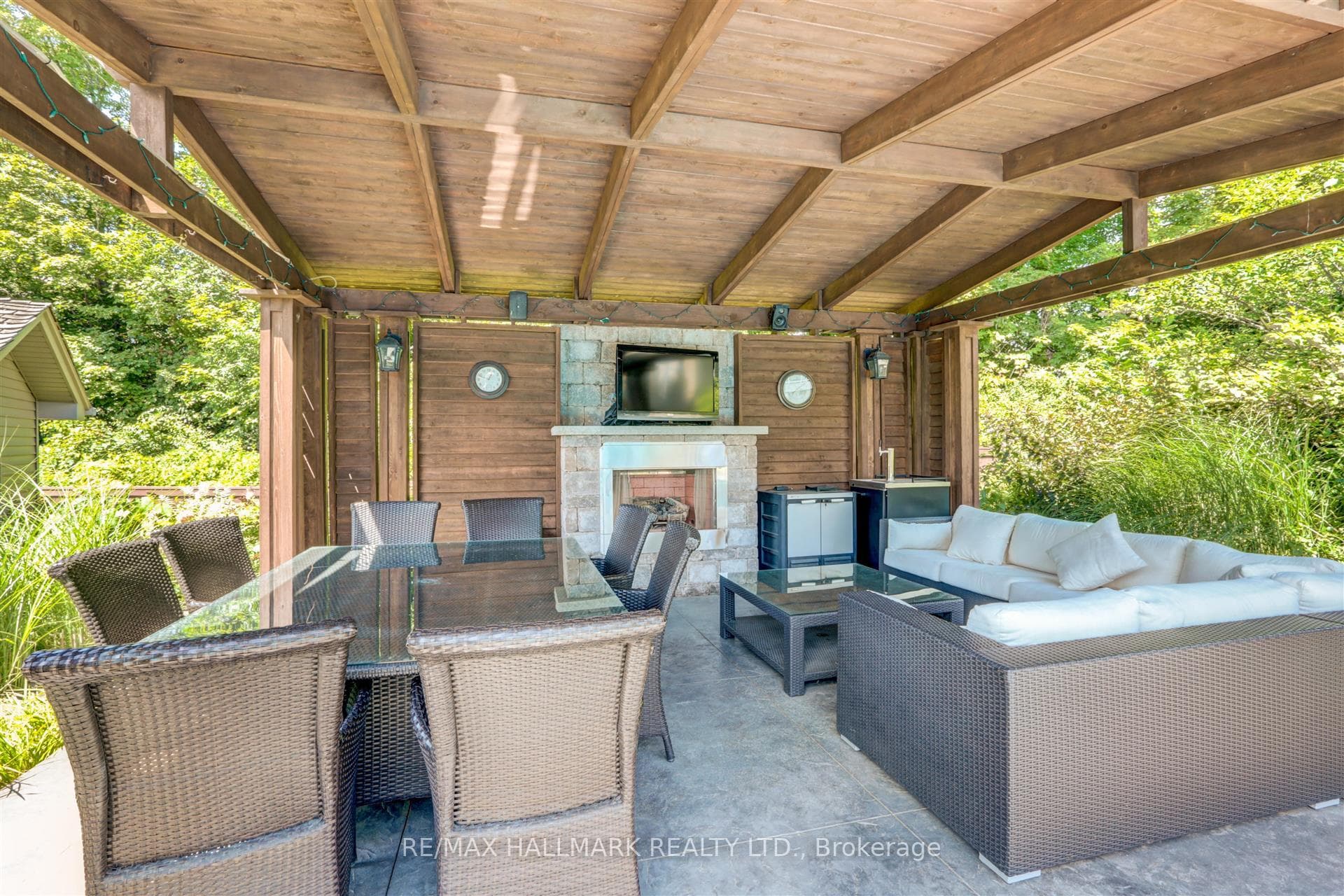 11360 Taylor Court photo 43