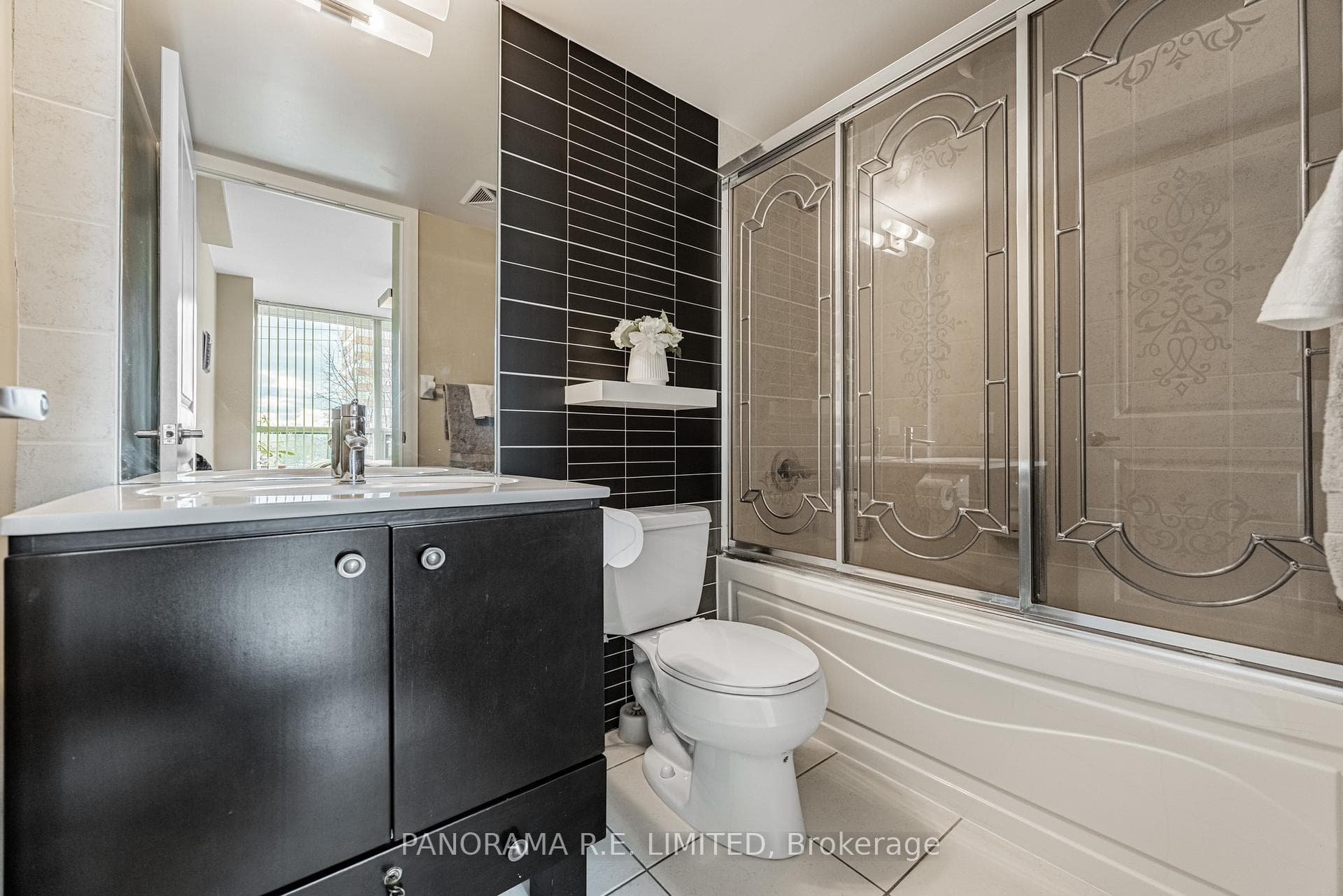 225 Sherway Gardens Road Unit 310 photo 10