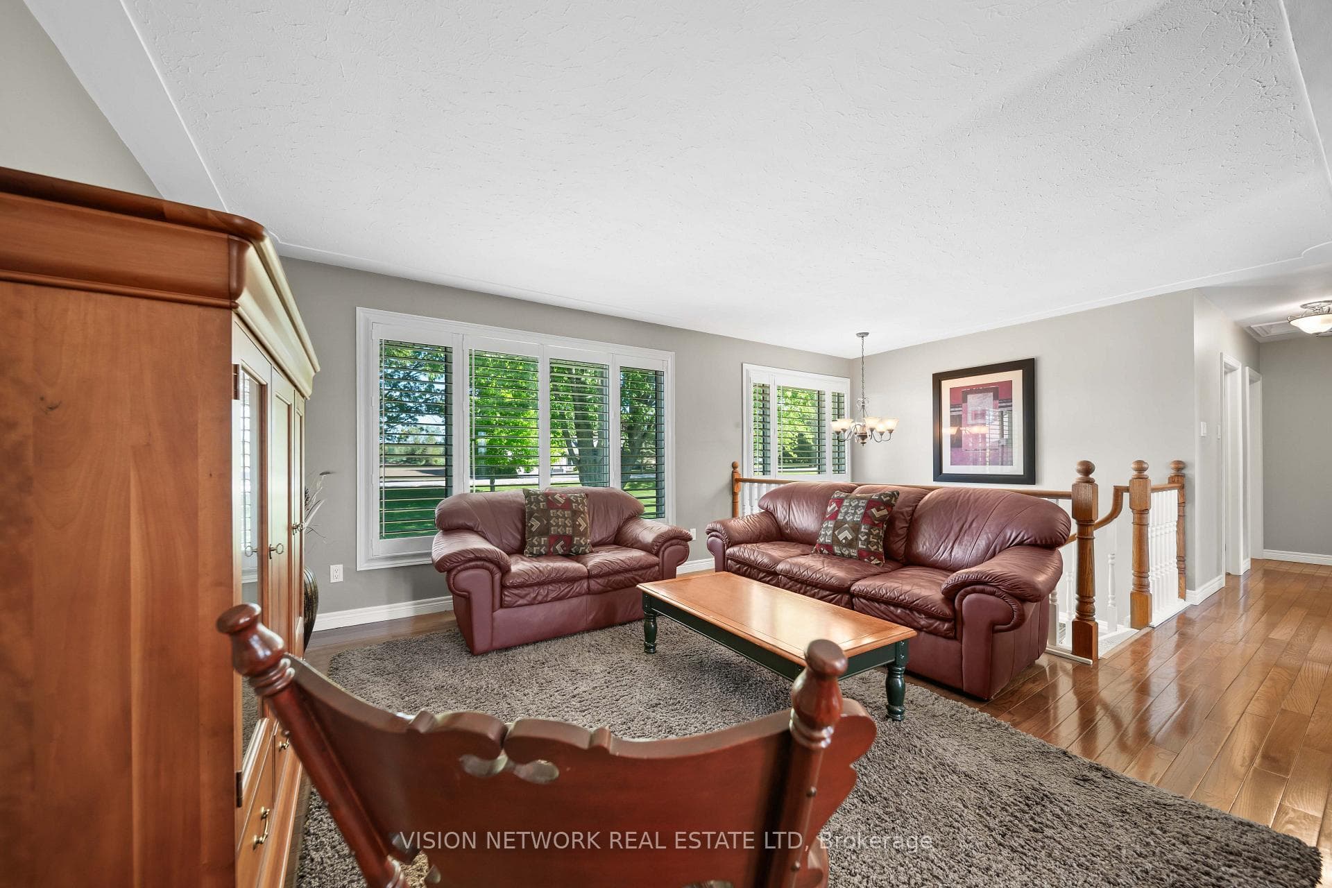 16909 Evelyn Drive photo 11