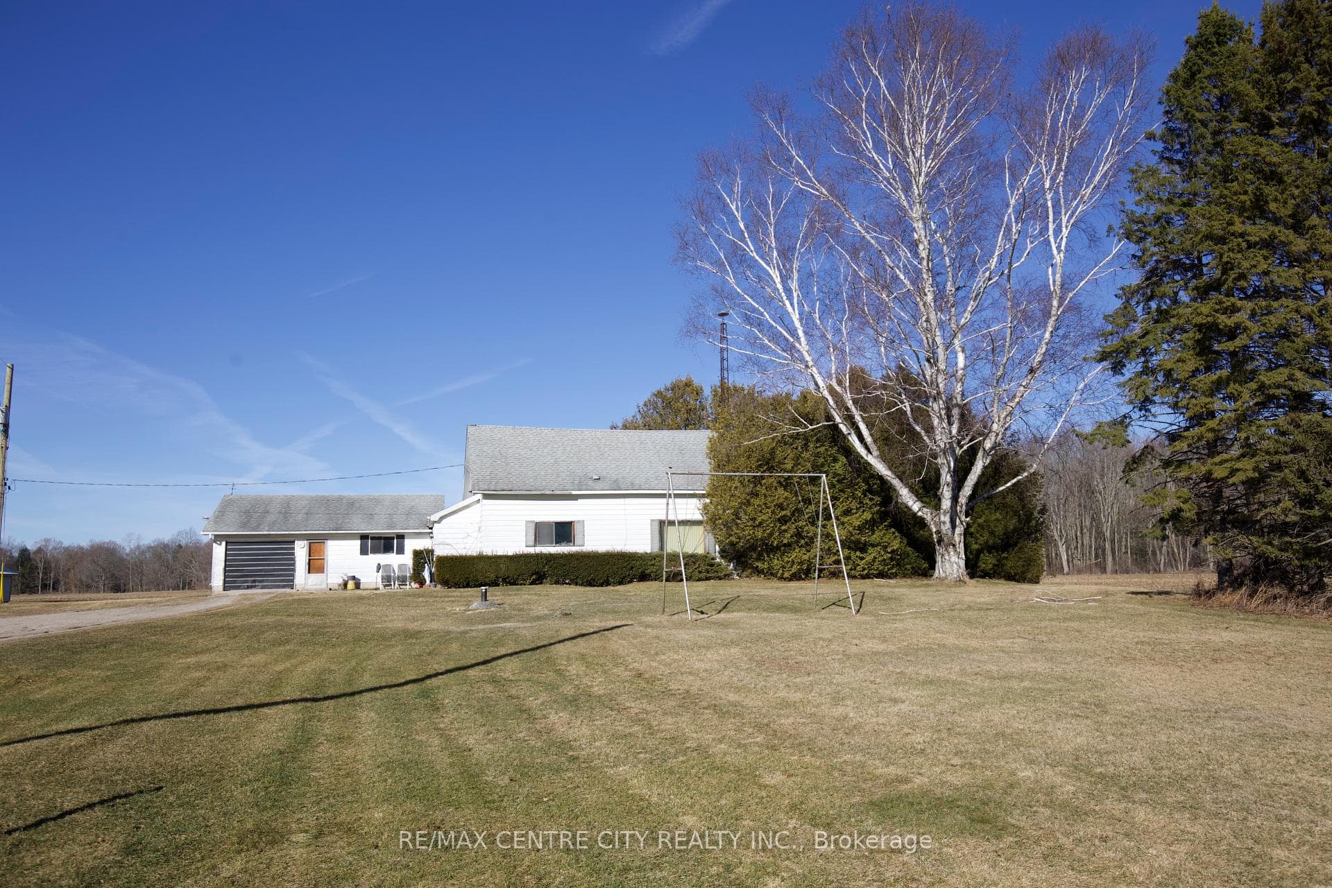 7923 Coyle Road photo 2