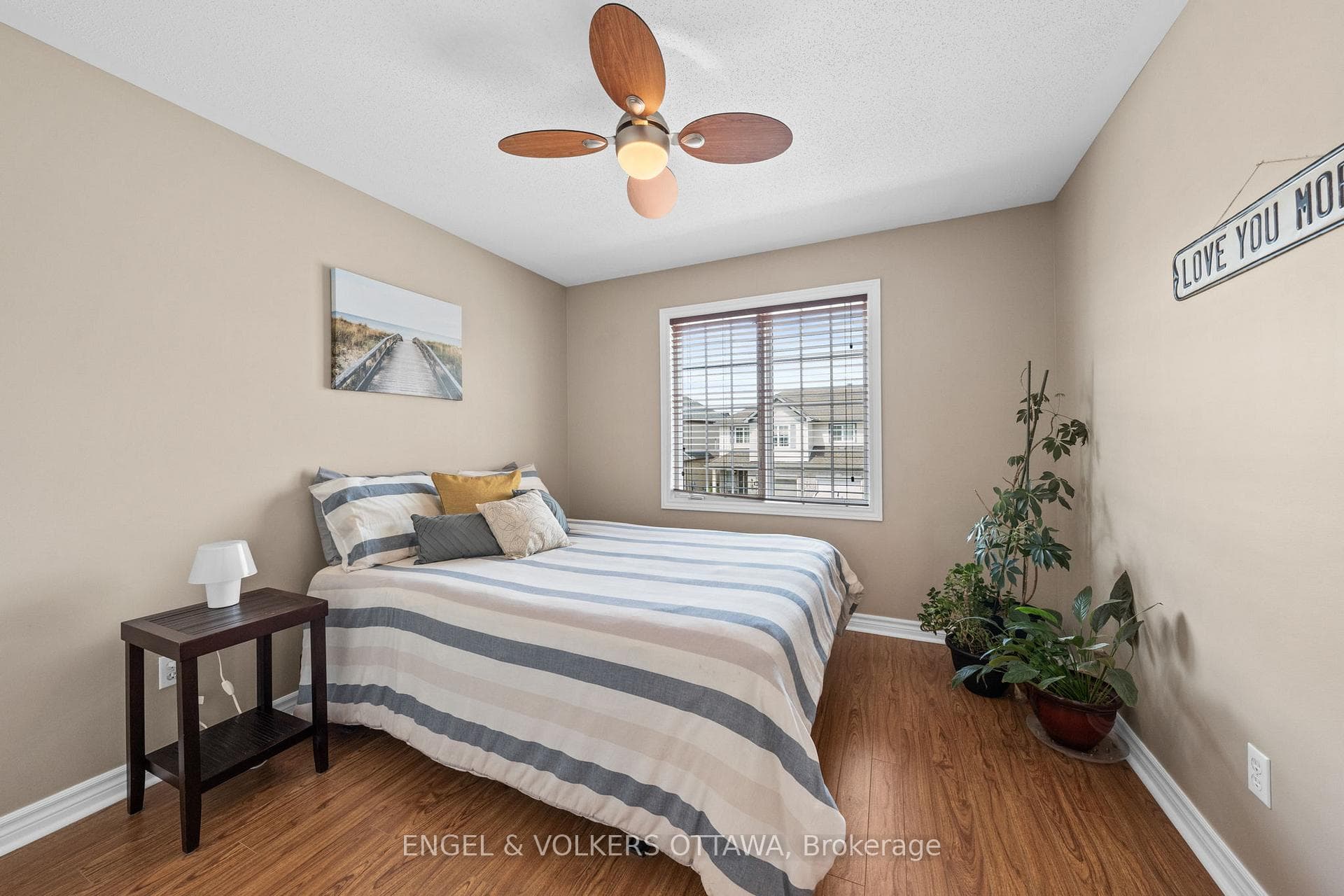 232 Deerfox Drive photo 21