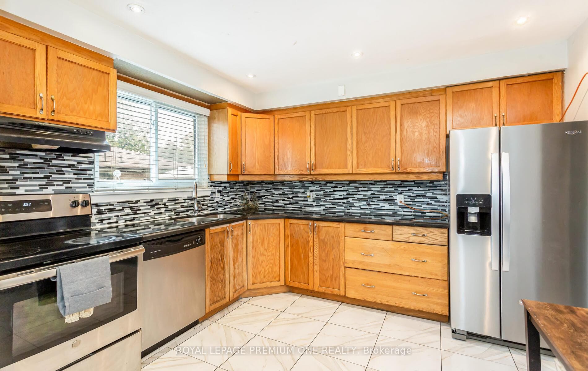 35 Brentwood Drive photo 22