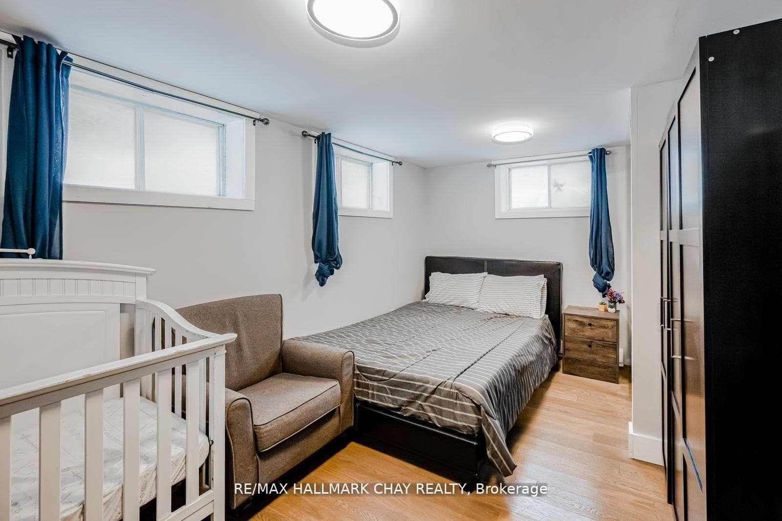 17 Walker Avenue photo 14