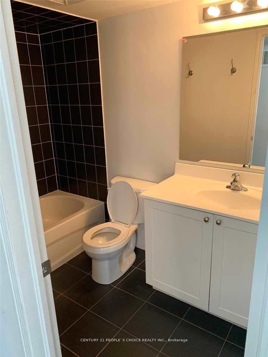 31 Hays Boulevard Unit 5 photo 7