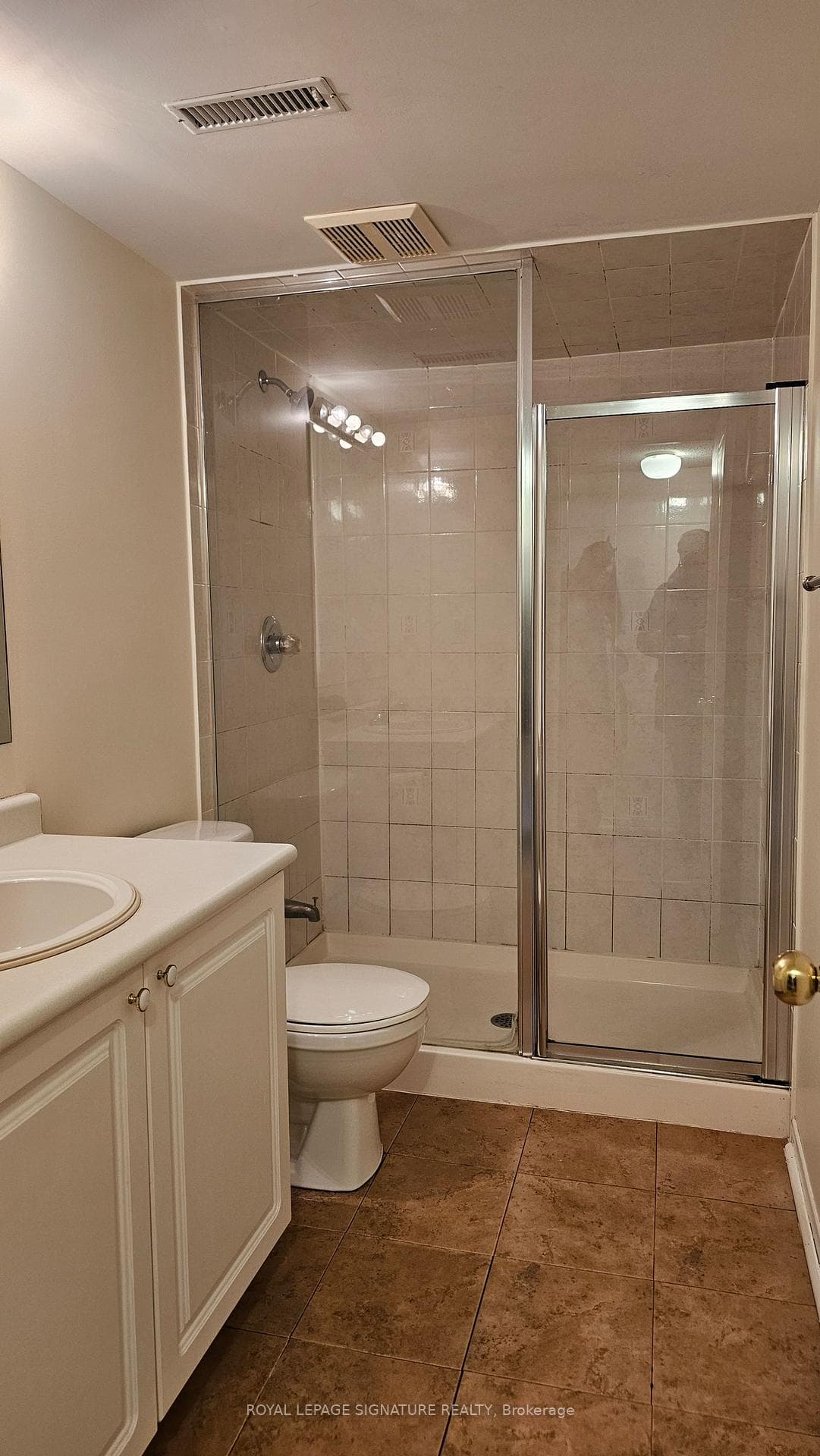 5223 Fairford Crescent Unit 92 photo 16