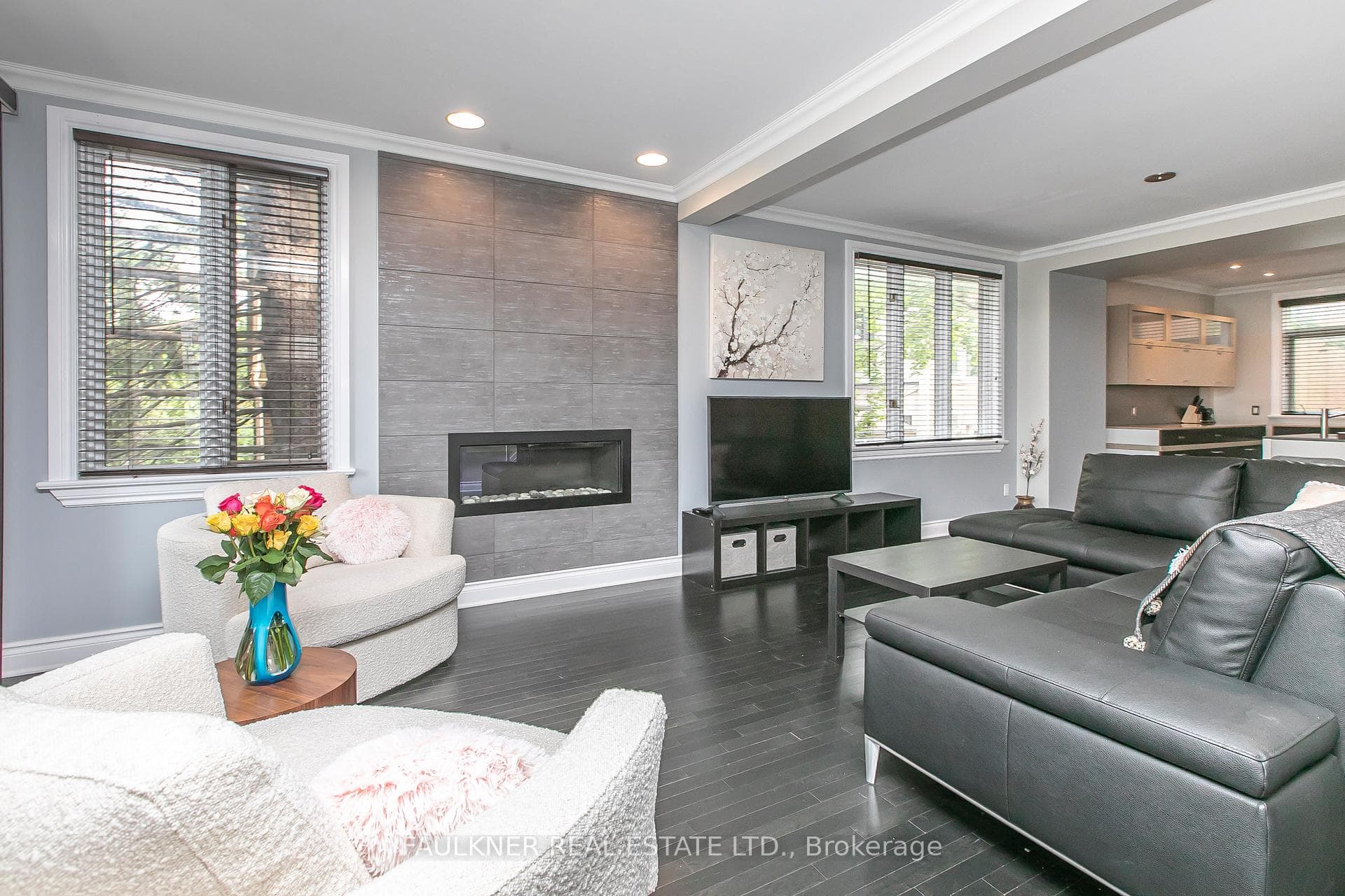 403A ECHO Drive photo 4