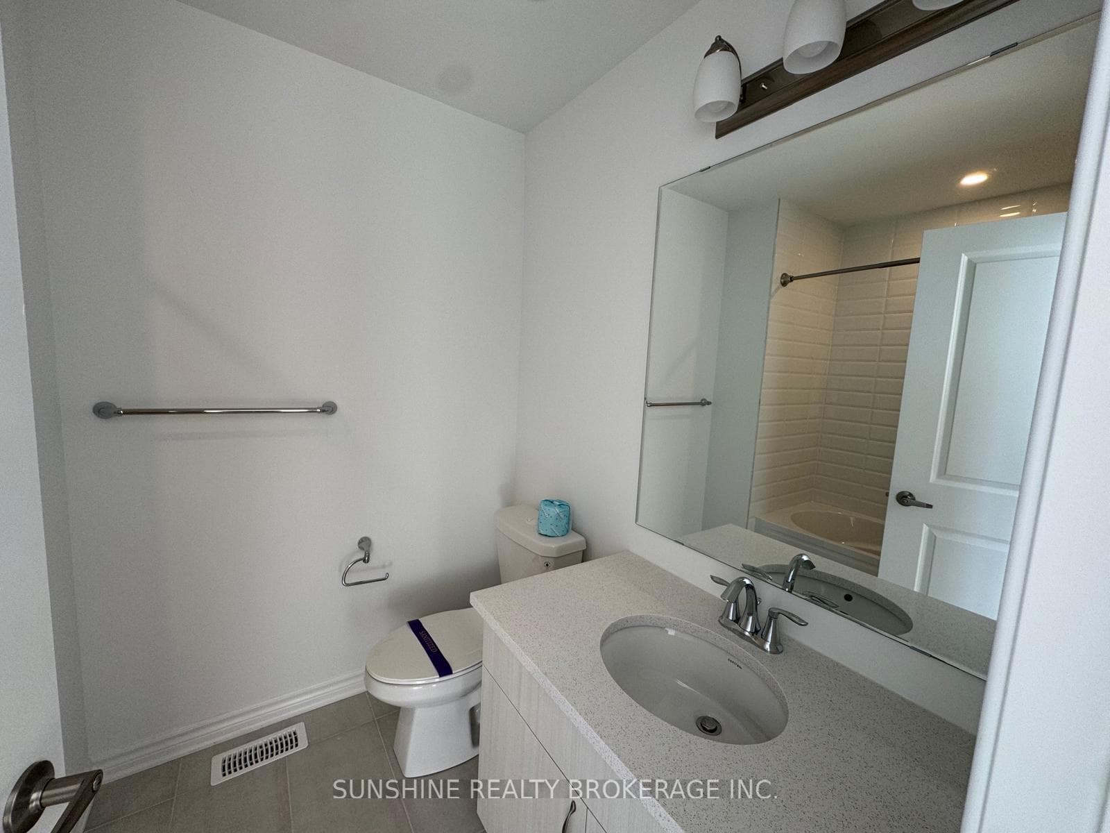 104 Azure Drive photo 24