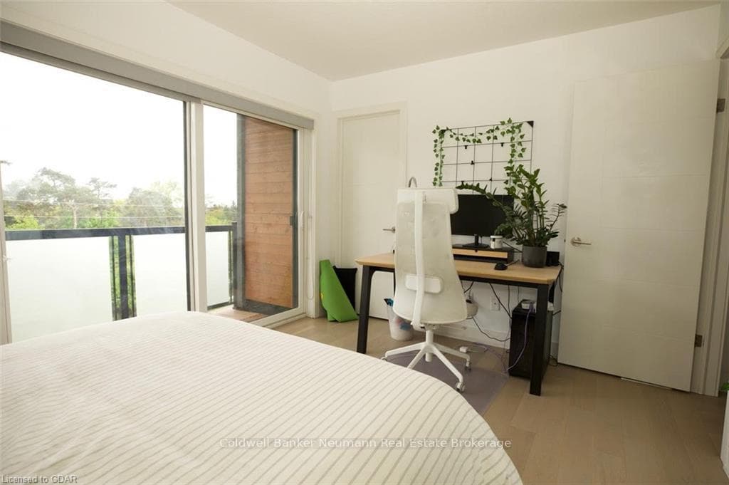 32 ARKELL Road Unit 15 photo 10