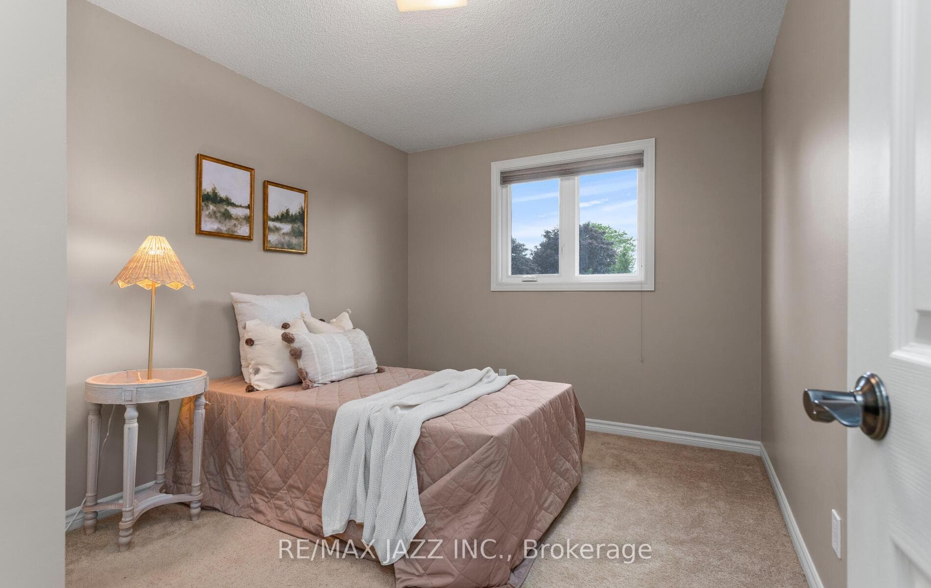 808 Rodney Court photo 27