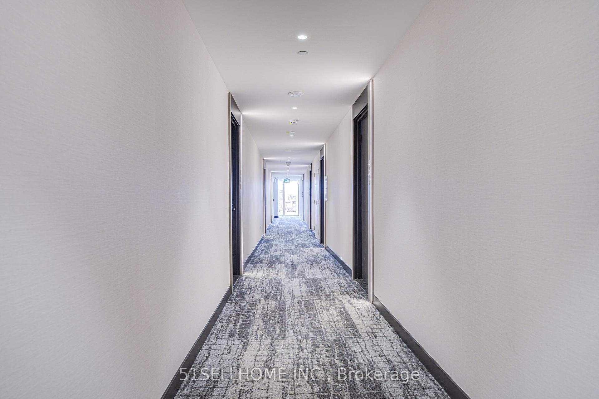215 Lakeshore Road Unit 333 photo 7