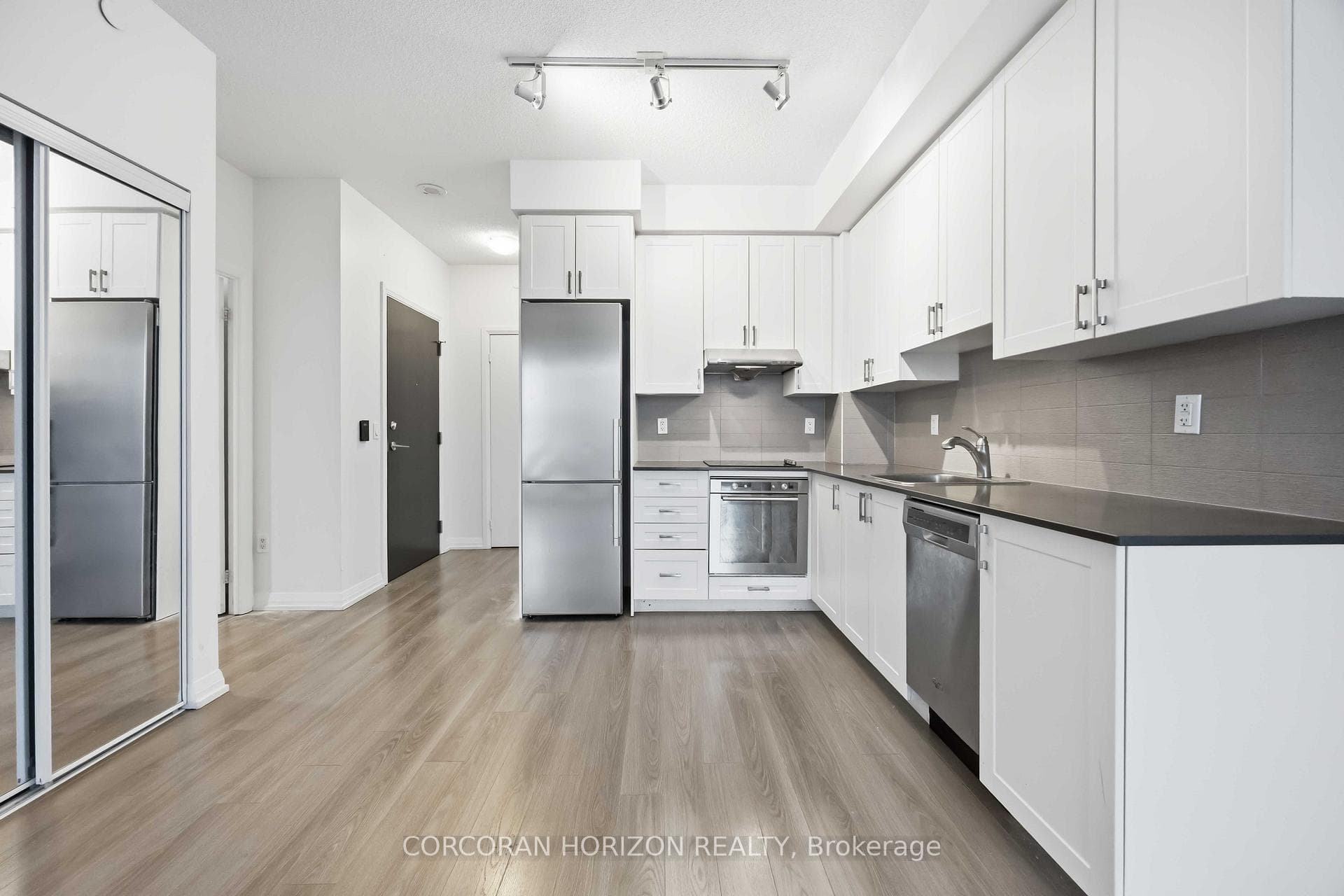 55 Ann O'Reilly Road Unit 1307 photo 11