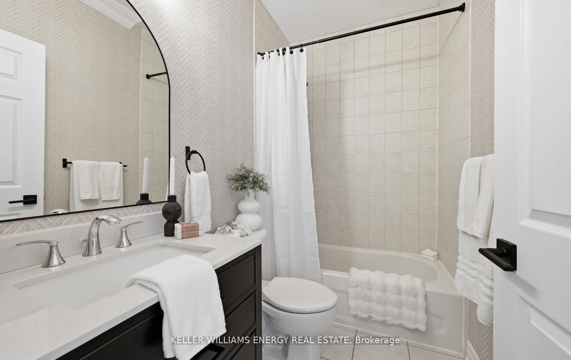 216 Southcrest Drive photo 30