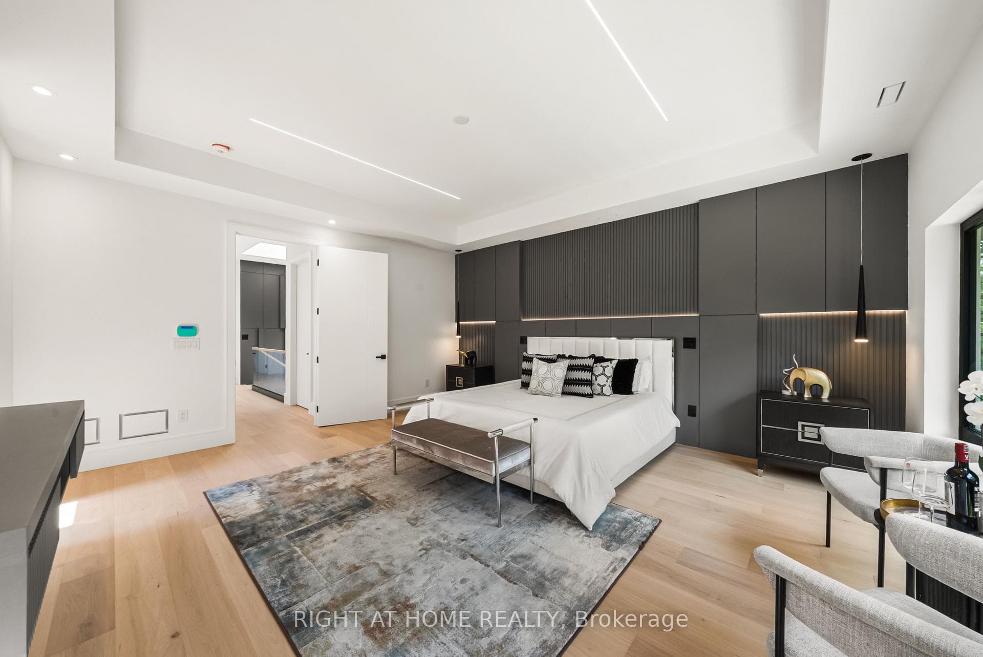 1209 Canterbury Road photo 23
