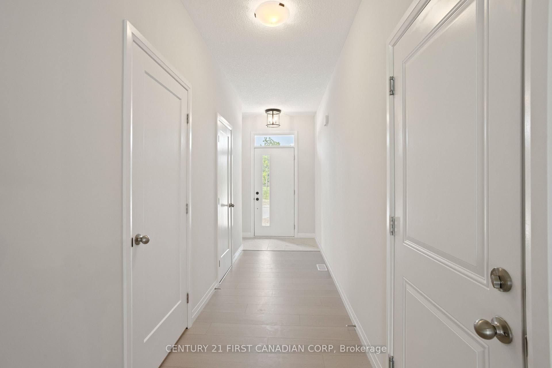 6893 HEATHWOODS Avenue photo 8