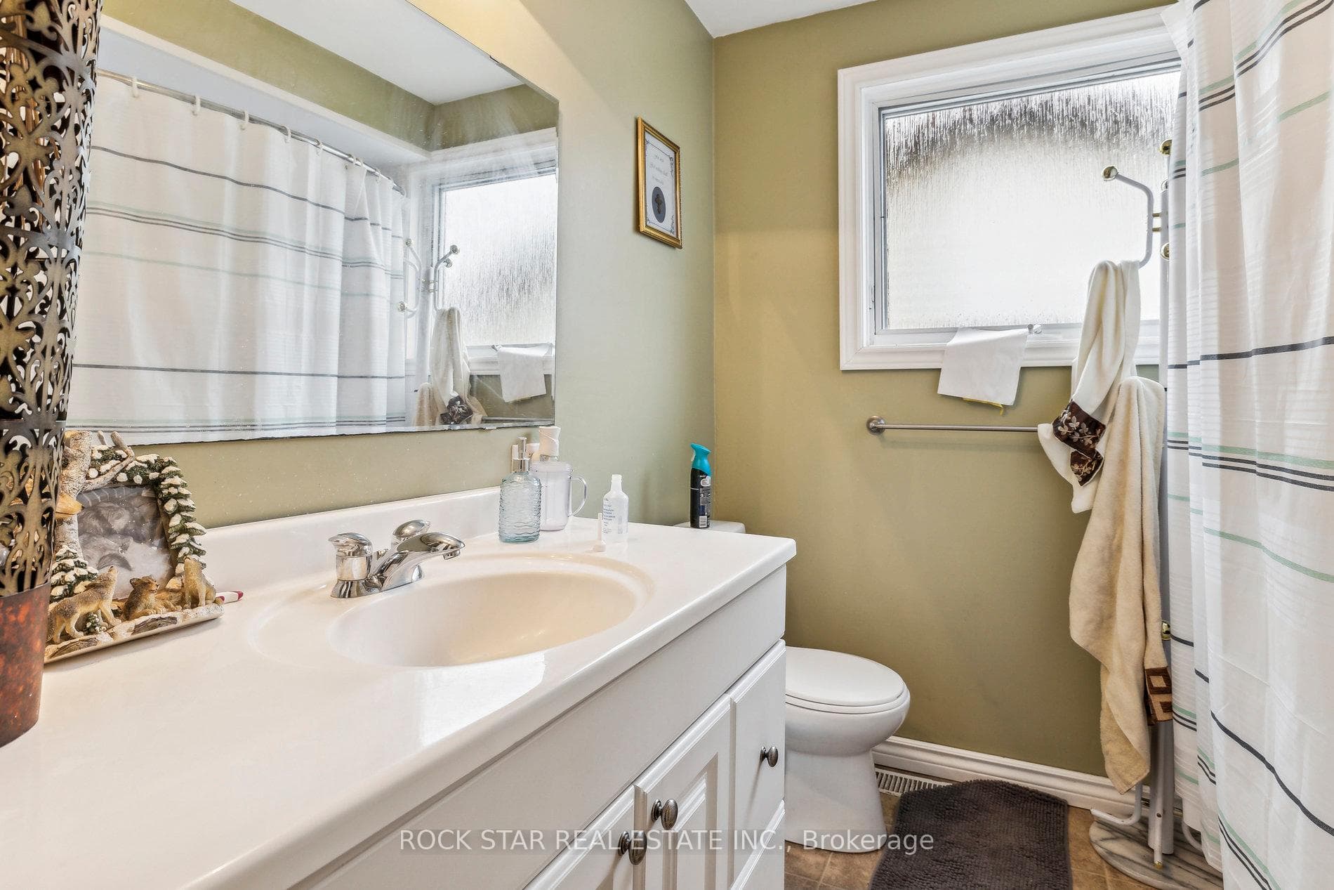15 Beston Drive photo 22