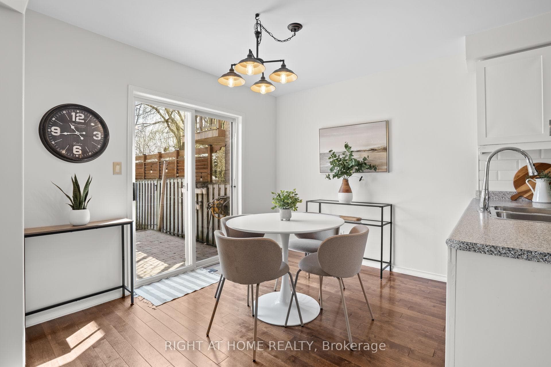107 St Thomas Street photo 17