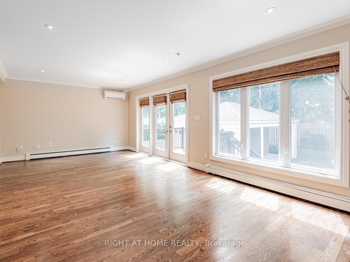 219 Briar Hill Avenue photo 15
