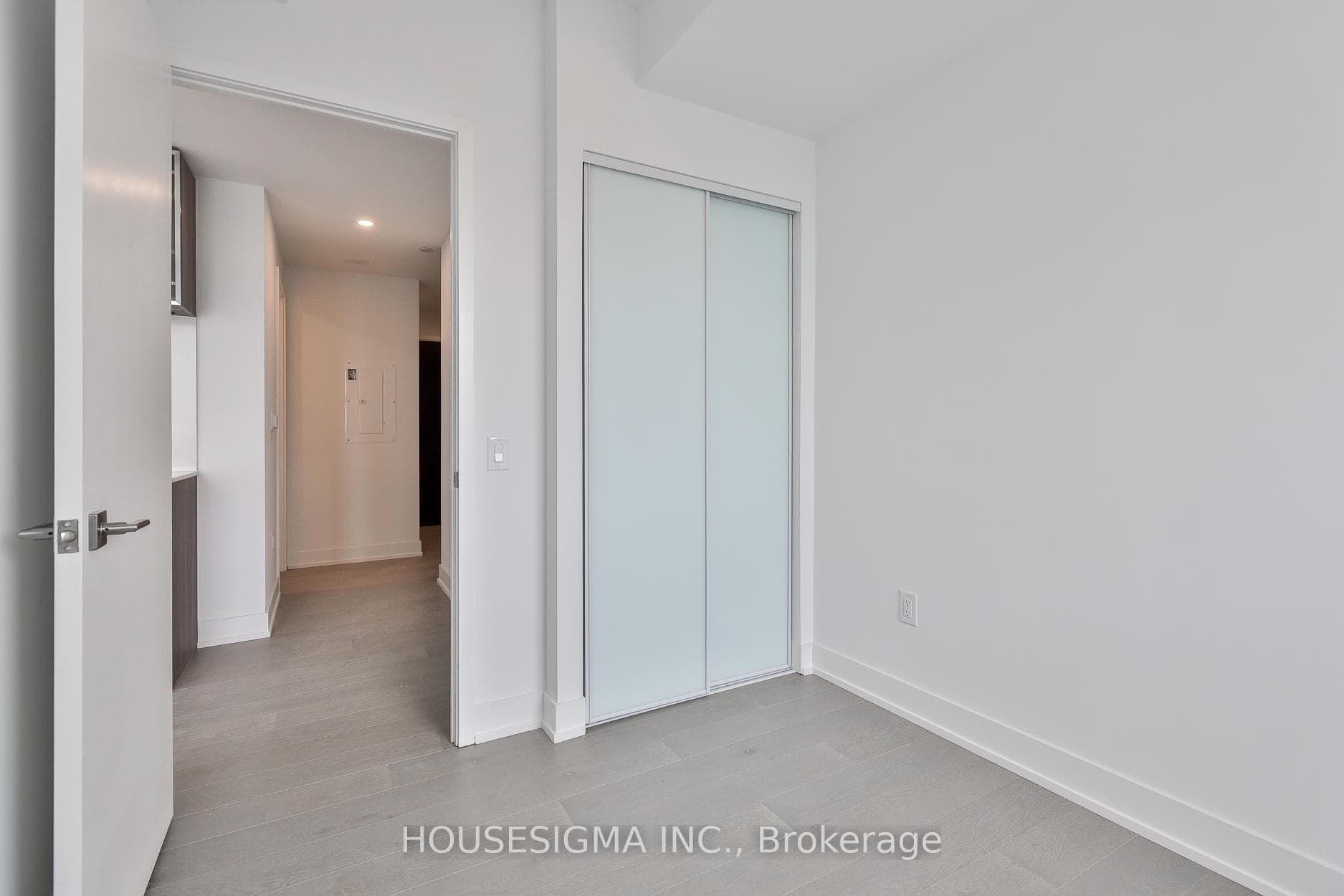 36 Olive Avenue Unit 1902 photo 11