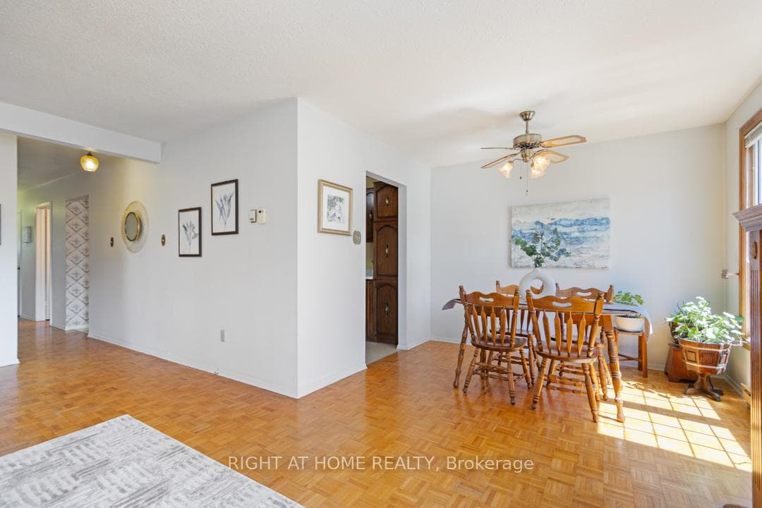 169 William Roe Boulevard photo 13
