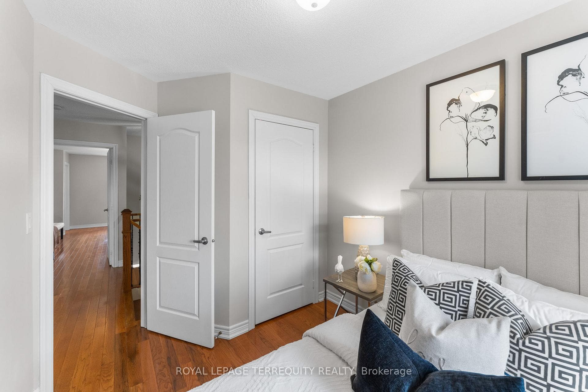 1779 Carousel Drive photo 31