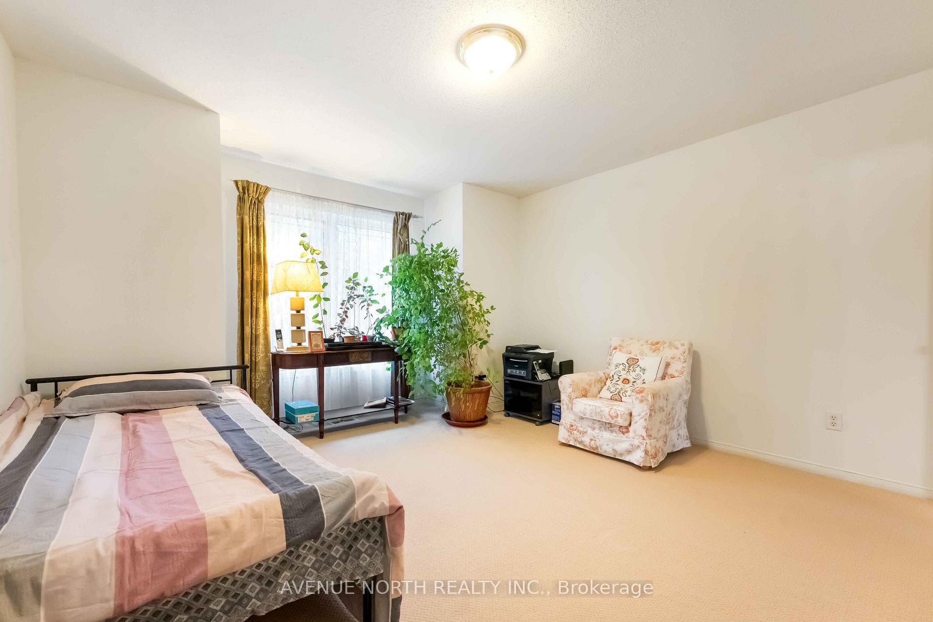23 Hearthstone Place photo 19