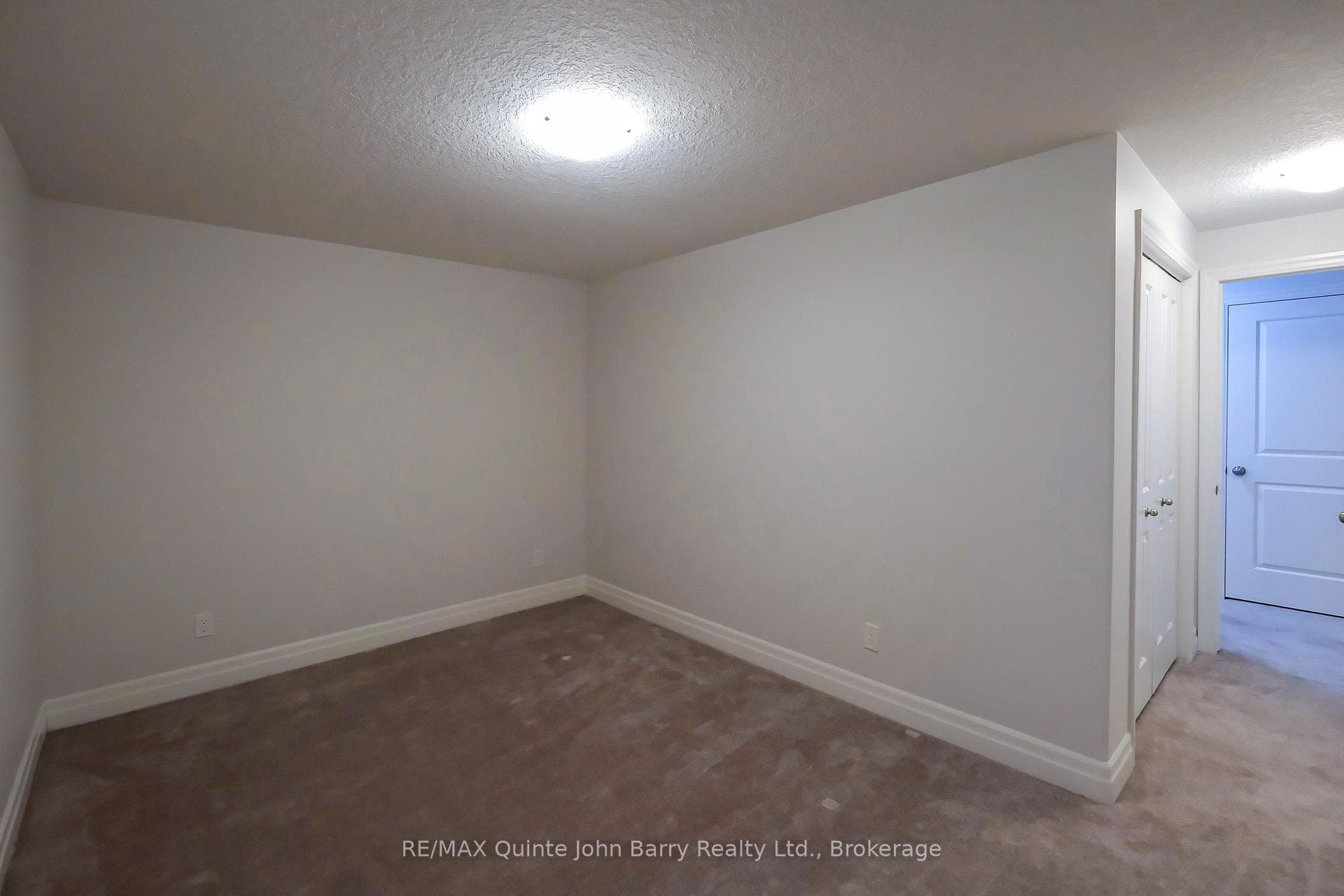22 Granby Court photo 35