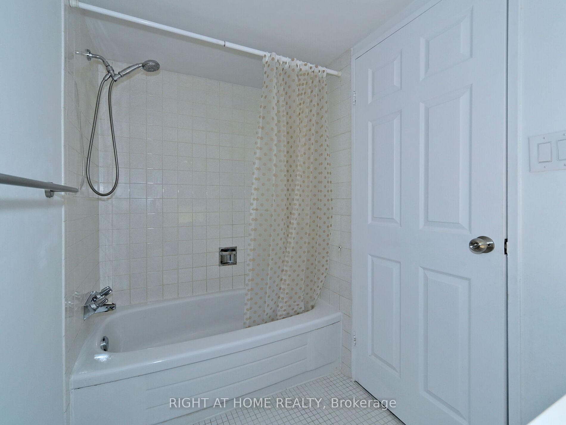 121 Trudelle Street Unit 706 photo 24