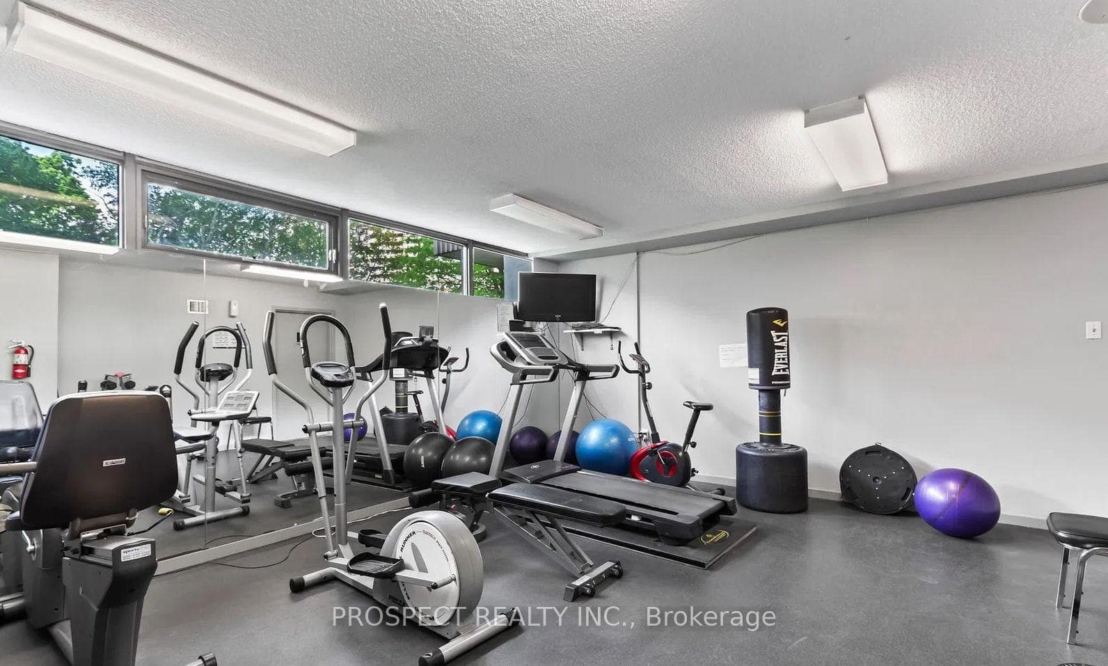 80 Antibes Drive Unit 1201 photo 21